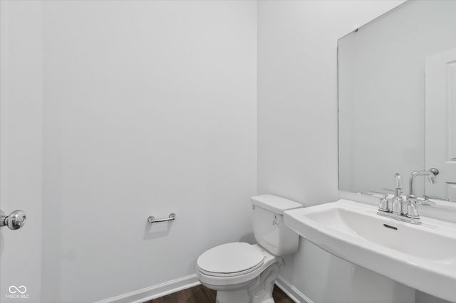 15988 Tharp Woods Drive, Fishers, IN 46037