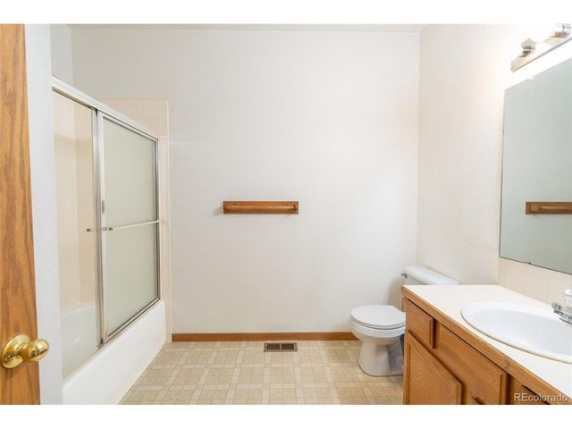 382 Audrey Dr, Loveland, CO 80537