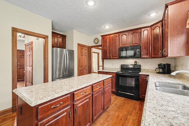 6291 Ashbourne Place, Green Twp, OH 45233