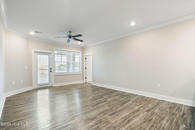 395 S Crow Creek Drive 1624, Calabash, NC 28467