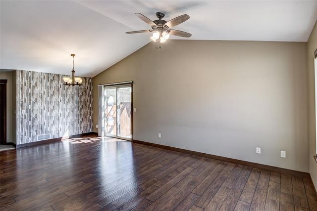 617 Blue Karner Drive, Altoona, WI 54720