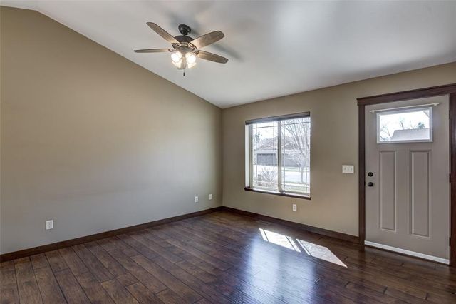 617 Blue Karner Drive, Altoona, WI 54720