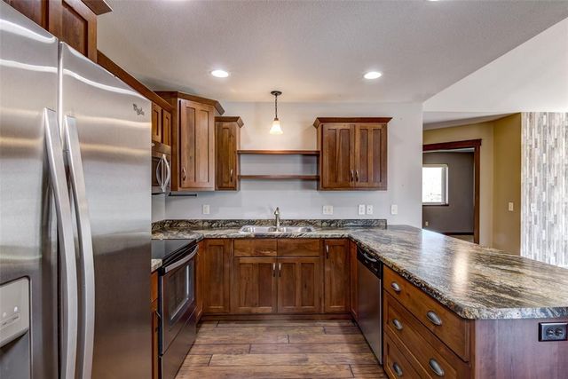 617 Blue Karner Drive, Altoona, WI 54720