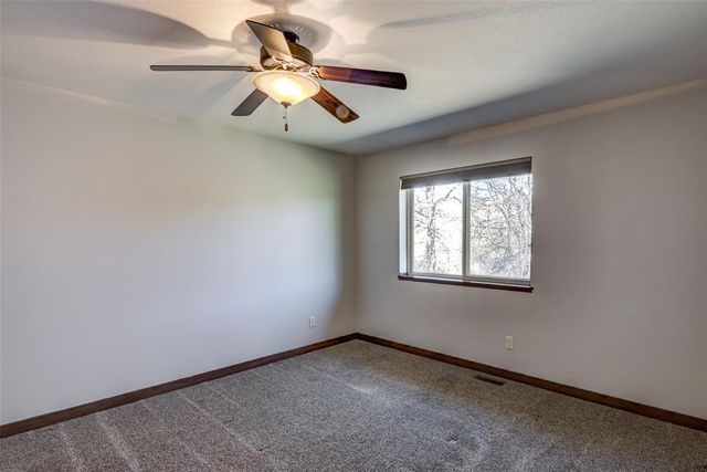 617 Blue Karner Drive, Altoona, WI 54720