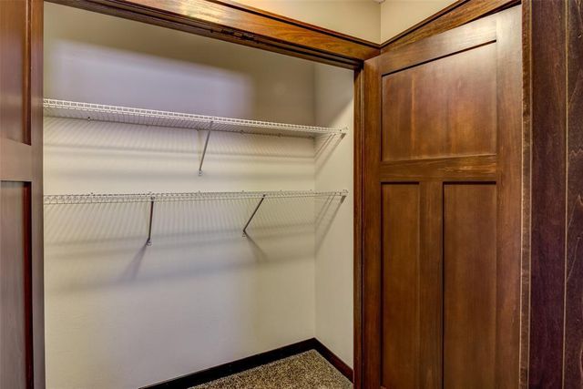 617 Blue Karner Drive, Altoona, WI 54720