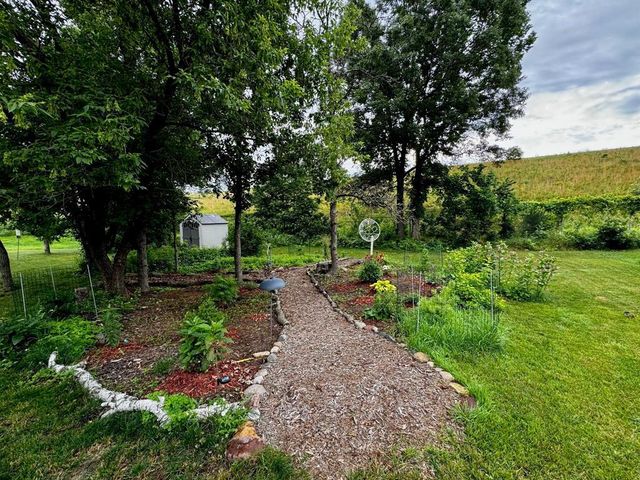 617 Blue Karner Drive, Altoona, WI 54720