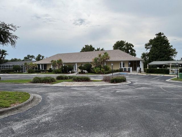 1098 MOTORCOACH DRIVE, Polk City, FL 33868