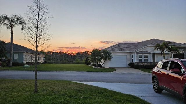 1098 MOTORCOACH DRIVE, Polk City, FL 33868