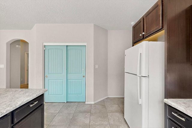 6736 Tempe Avenue NW, Albuquerque, NM 87114