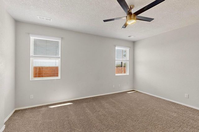 6736 Tempe Avenue NW, Albuquerque, NM 87114