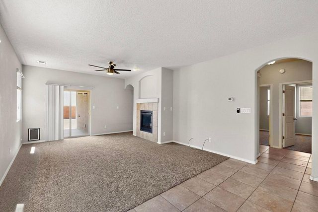 6736 Tempe Avenue NW, Albuquerque, NM 87114