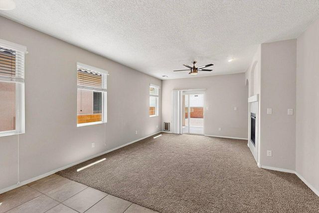 6736 Tempe Avenue NW, Albuquerque, NM 87114