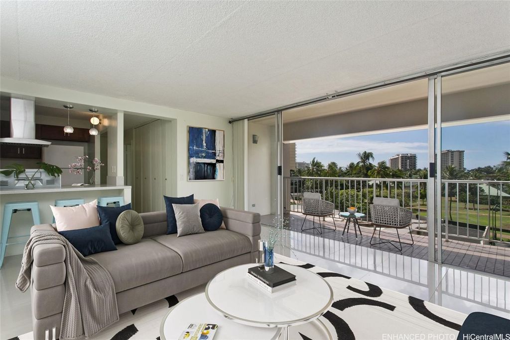 430 Keoniana Street 104, Honolulu, HI 96815
