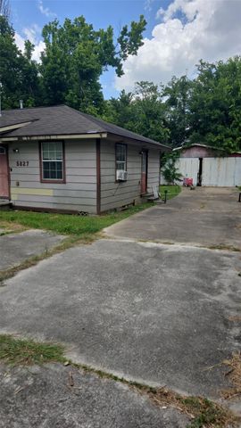 5827 Boness Road, Houston, TX 77396