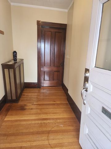 10 Warner Street 1, Salem, MA 01970