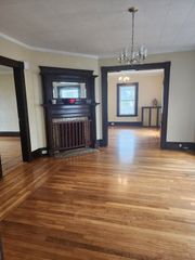 10 Warner Street 1, Salem, MA 01970