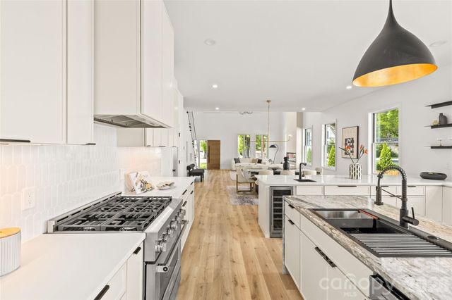 1344 Richland Drive, Charlotte, NC 28211