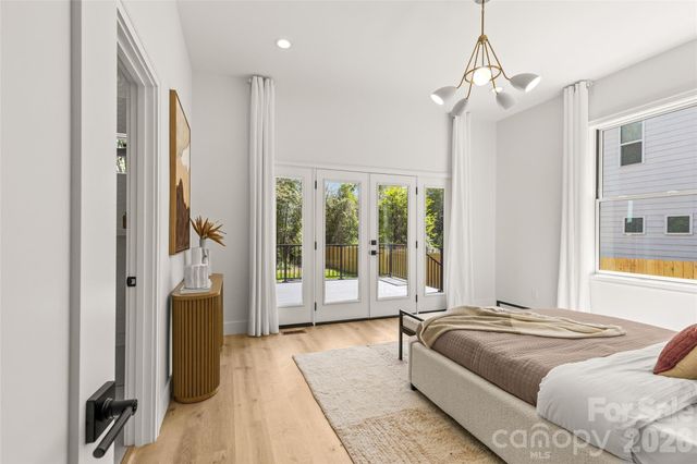 1344 Richland Drive, Charlotte, NC 28211