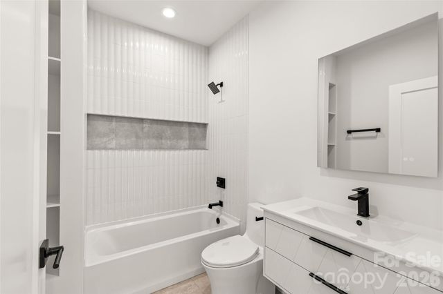 1344 Richland Drive, Charlotte, NC 28211