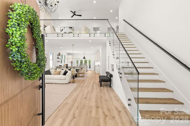 1344 Richland Drive, Charlotte, NC 28211