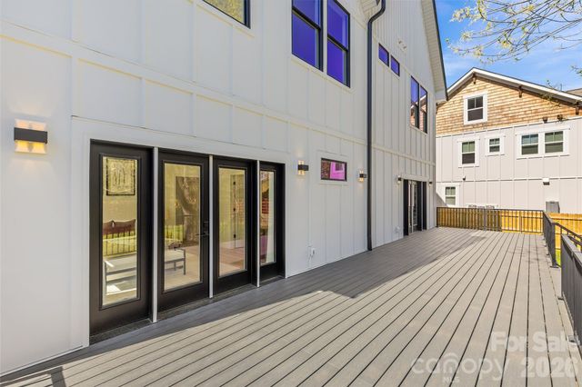 1344 Richland Drive, Charlotte, NC 28211