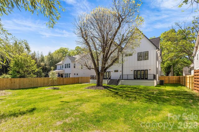 1344 Richland Drive, Charlotte, NC 28211