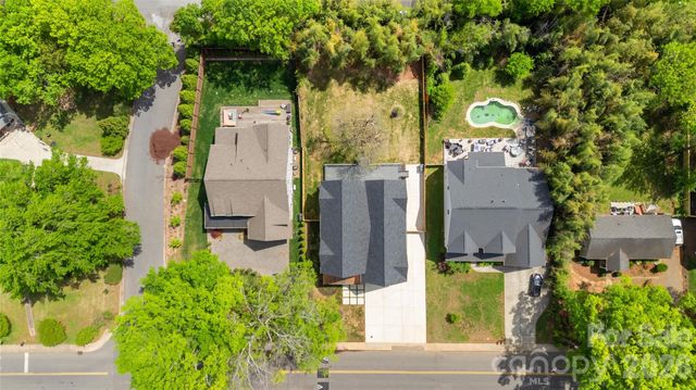 1344 Richland Drive, Charlotte, NC 28211