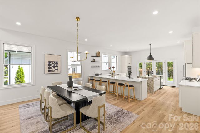 1344 Richland Drive, Charlotte, NC 28211