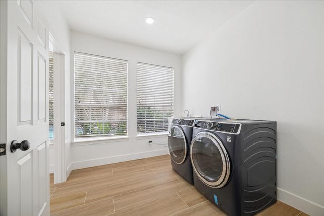 2334 Crimson Valley Court, Houston, TX 77345