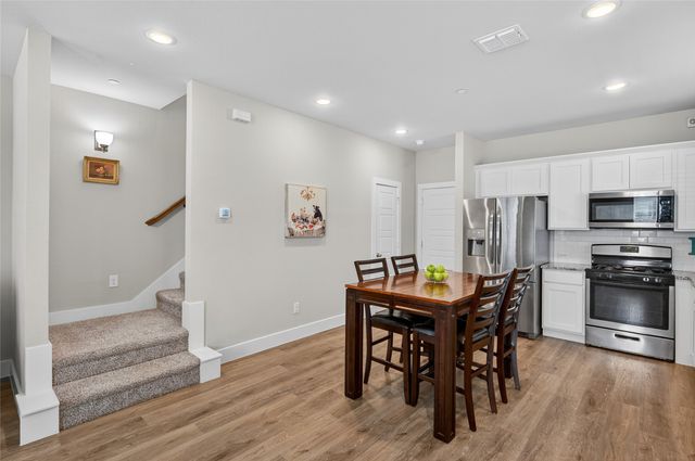 7696 Resting Mews, North Richland Hills, TX 76182