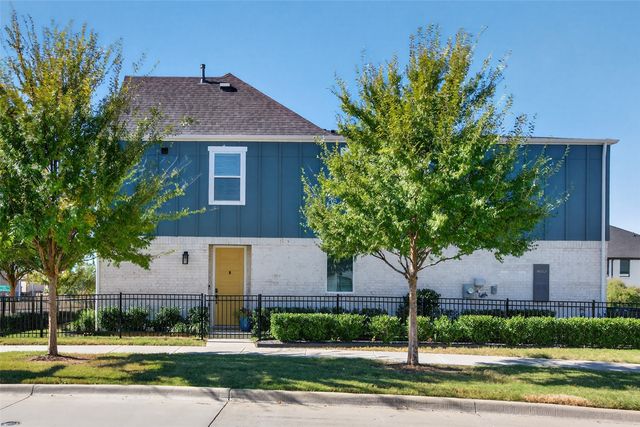 7696 Resting Mews, North Richland Hills, TX 76182