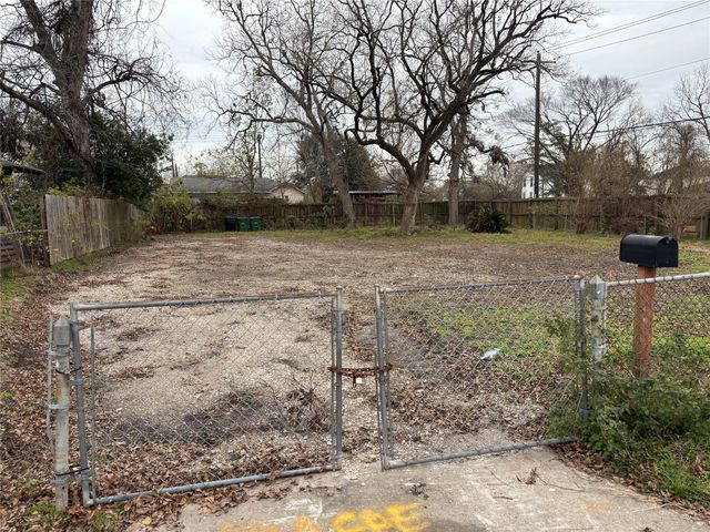 4028 Cornell Street, Houston, TX 77022