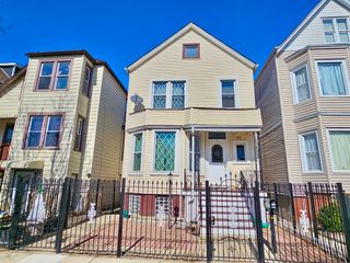 3412 W mclean Avenue, Chicago, IL 60647