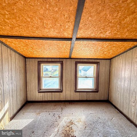 118 MIDLAND AVE, Reading, PA 19606