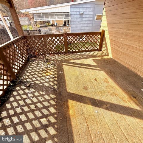 118 MIDLAND AVE, Reading, PA 19606