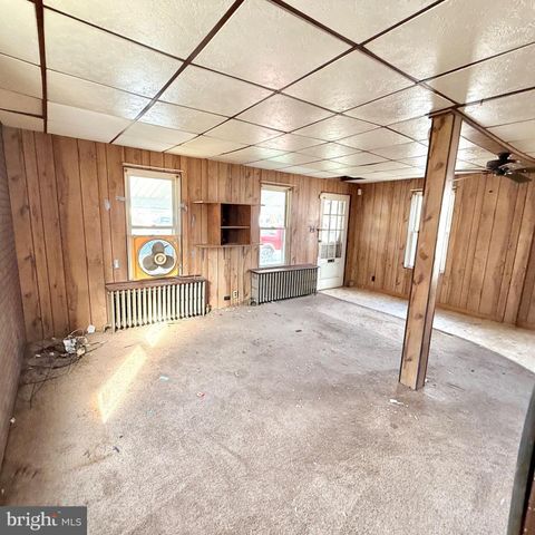 118 MIDLAND AVE, Reading, PA 19606