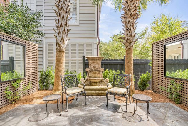 16 Logan Street B, Charleston, SC 29401