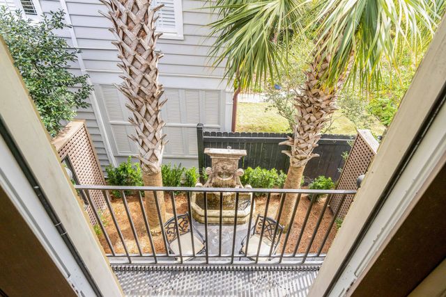 16 Logan Street B, Charleston, SC 29401