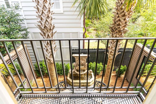 16 Logan Street B, Charleston, SC 29401