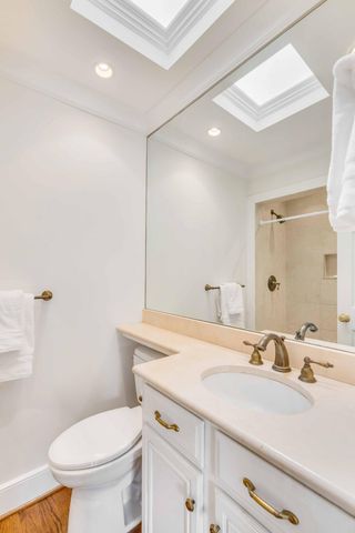 16 Logan Street B, Charleston, SC 29401