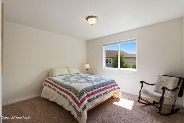 1304 Honeysuckle AVE, Sandpoint, ID 83864