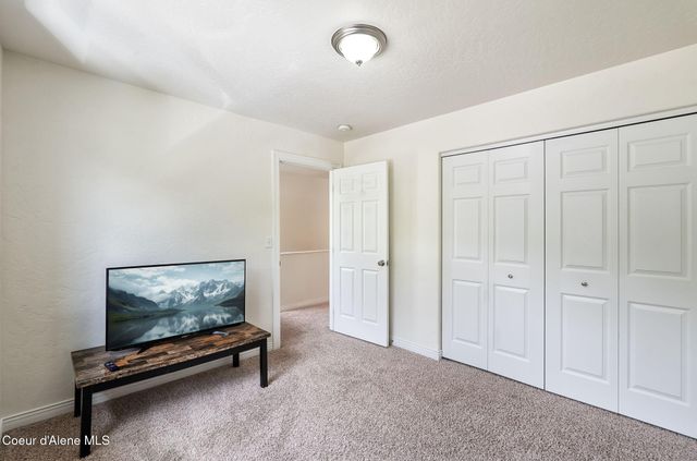 1304 Honeysuckle AVE, Sandpoint, ID 83864