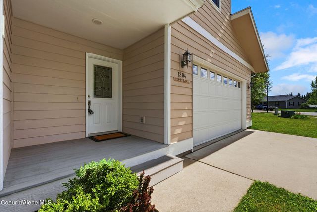 1304 Honeysuckle AVE, Sandpoint, ID 83864