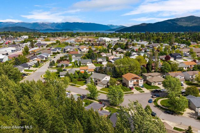 1304 Honeysuckle AVE, Sandpoint, ID 83864