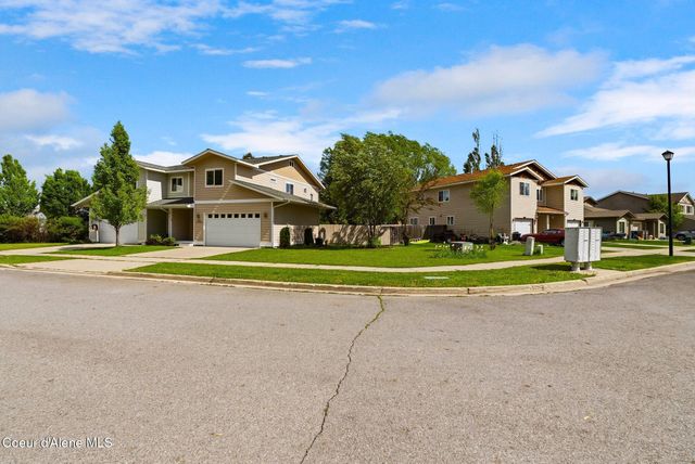 1304 Honeysuckle AVE, Sandpoint, ID 83864