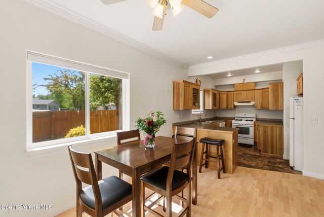 1304 Honeysuckle AVE, Sandpoint, ID 83864