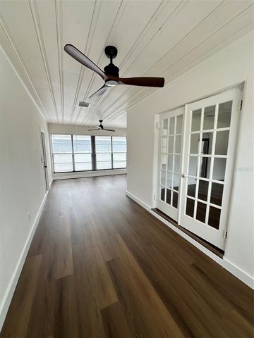 2001 30TH STREET S, St Petersburg, FL 33712