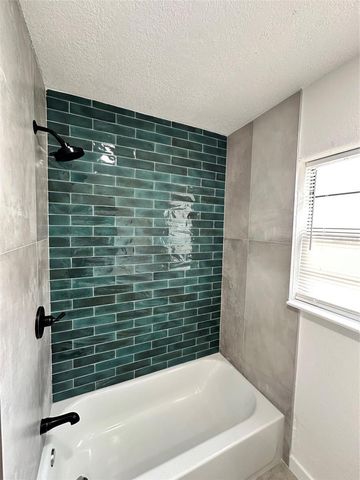 2001 30TH STREET S, St Petersburg, FL 33712