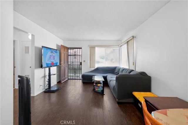 23419 Anchor, Carson, CA 90745