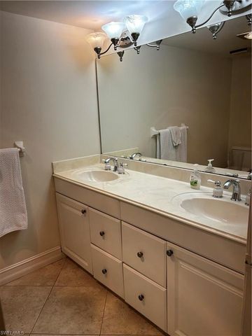 208 Bob O Link WAY # 208B, Naples, FL 34105